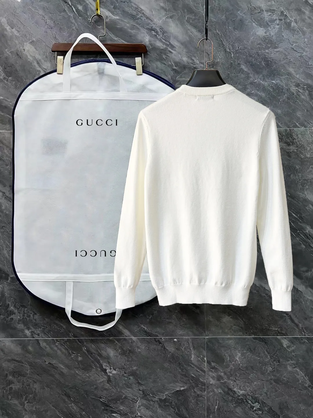 Moncler 3 Premium Series Premium Factory Quality 、 、 ： Black White Sizes：M L XL 2XL 3XL